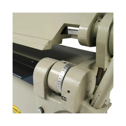 Baileigh HB-12014 straight sheet metal brake
