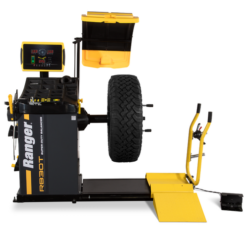 Ranger RB30T Truck Wheel Balancer With Deluxe Adapter Kit / 220V